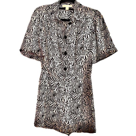 Michael Kors Button-upRomper Zip Shorts Flutter Sleeve Black White Pattern  Sz 2 - Picture 1 of 6